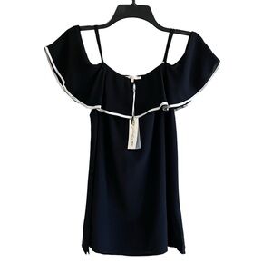 Gold Hawk Black 100% Silk Ruffle Cold Shoulder Blouse - XS